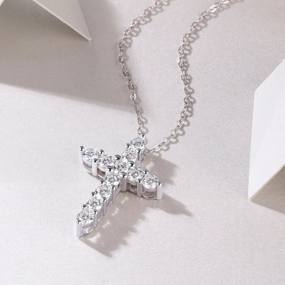 18K Gold Plated Moissanite Cross Necklace – 925 Sterling Silver Pendant with GRA Certificate