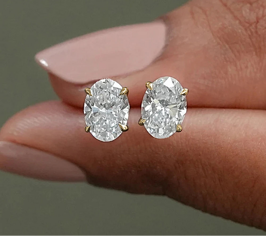 Oval Cut Moissanite Stud Earrings – 925 Sterling Silver (D Color, 0.5–5ct)